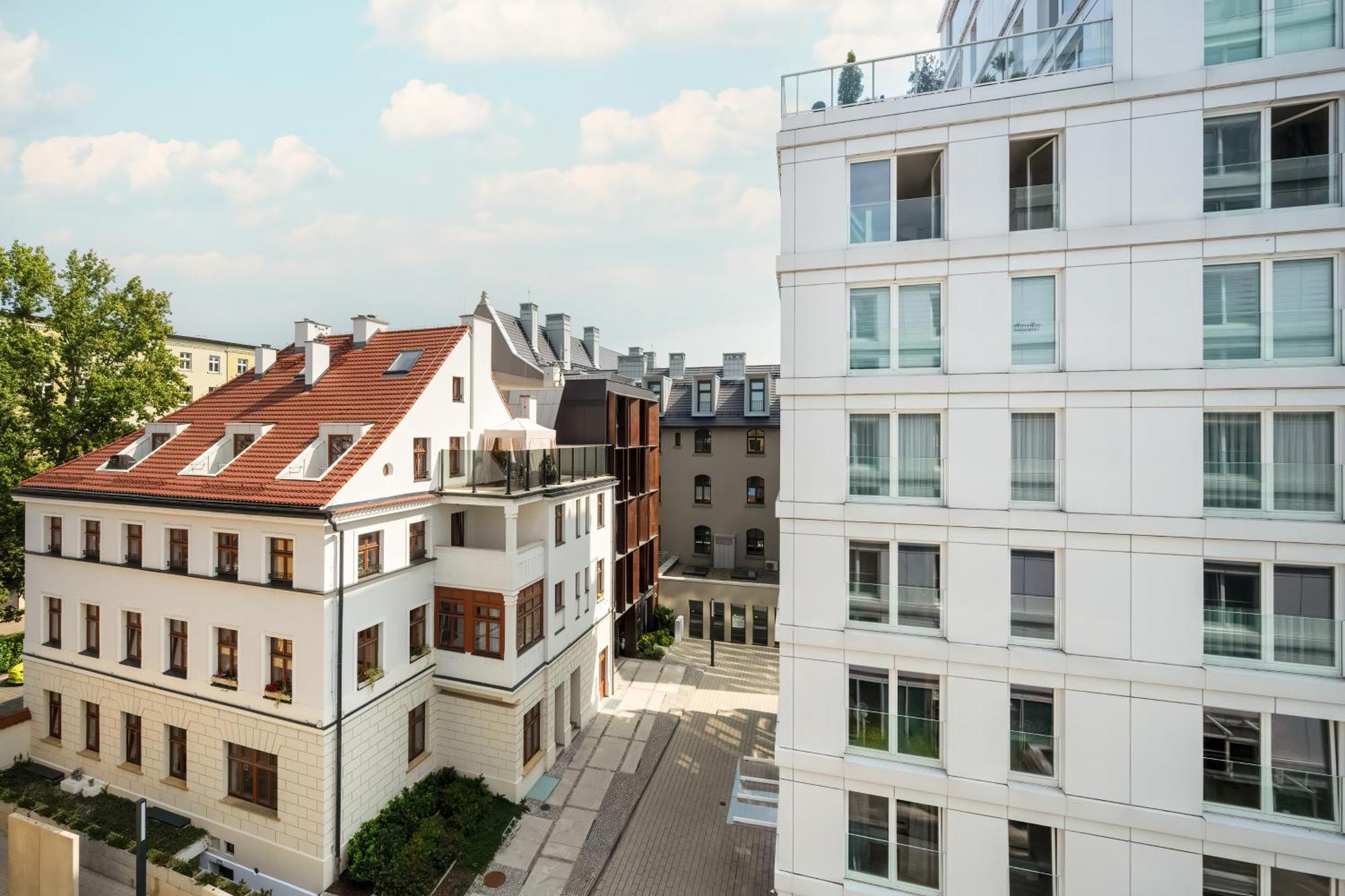 Elegancki Apartament Z Parkingiem Blisko Starego Miasta By Noclegi Renters Вроцлав Екстериор снимка