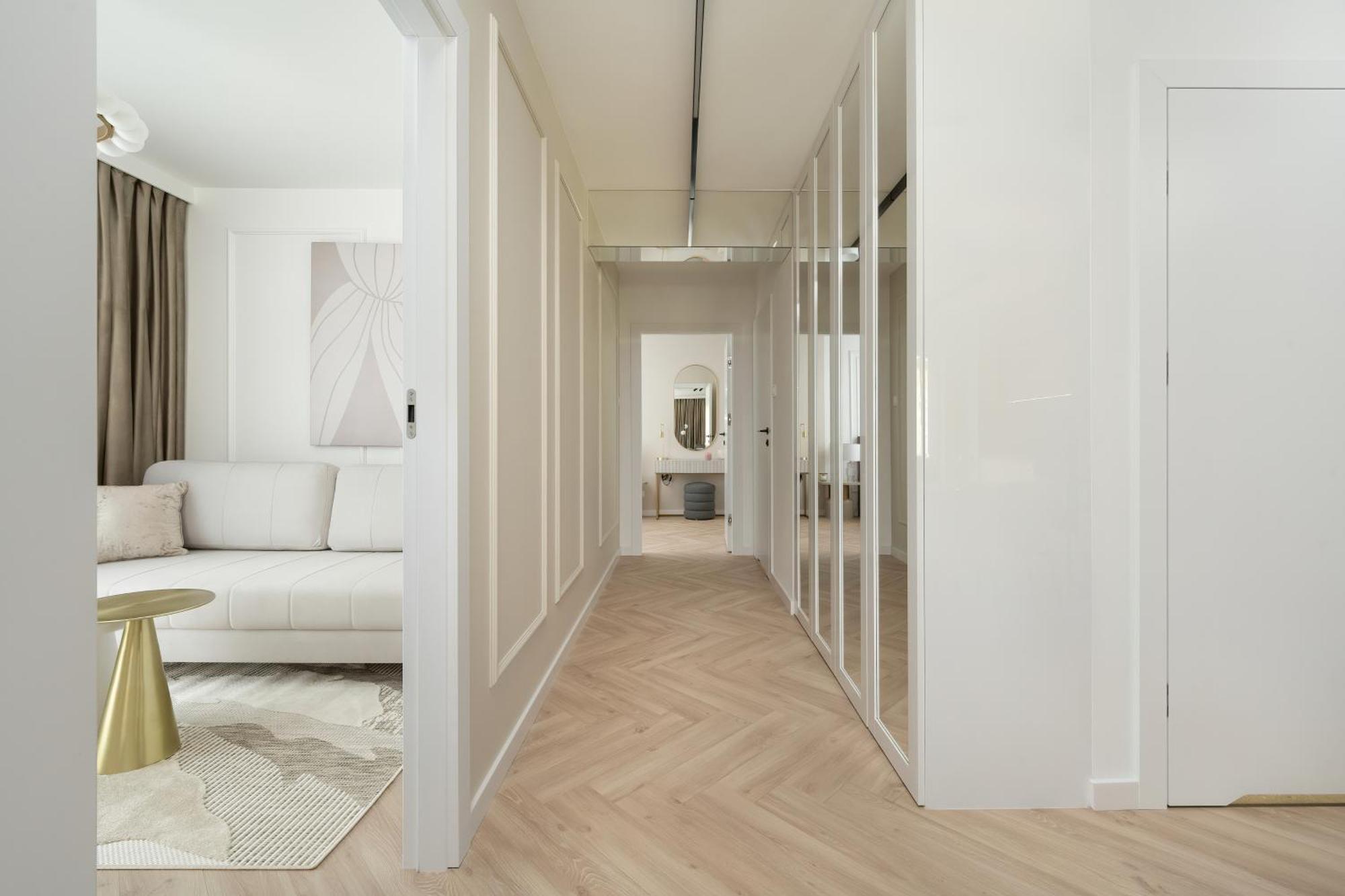 Elegancki Apartament Z Parkingiem Blisko Starego Miasta By Noclegi Renters Вроцлав Екстериор снимка