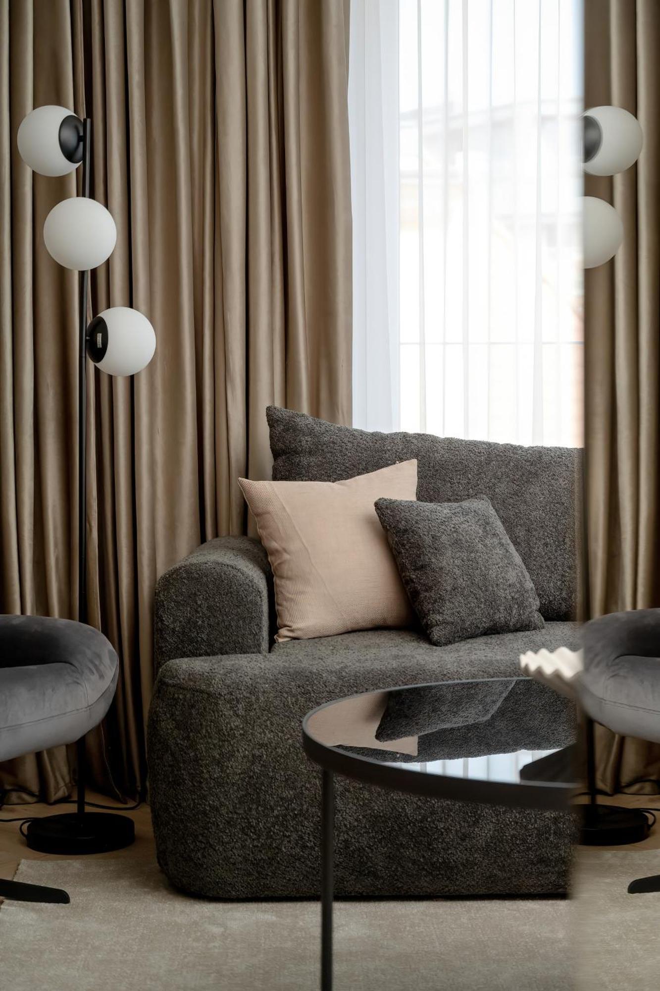 Elegancki Apartament Z Parkingiem Blisko Starego Miasta By Noclegi Renters Вроцлав Екстериор снимка